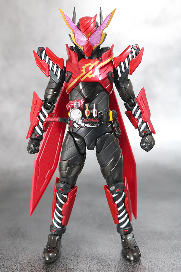 S.H.フィギュアーツ　仮面ライダービルド　ラビットラビットフォーム　レビュー　全身