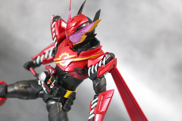 S.H.フィギュアーツ　仮面ライダービルド　ラビットラビットフォーム　レビュー　アクション