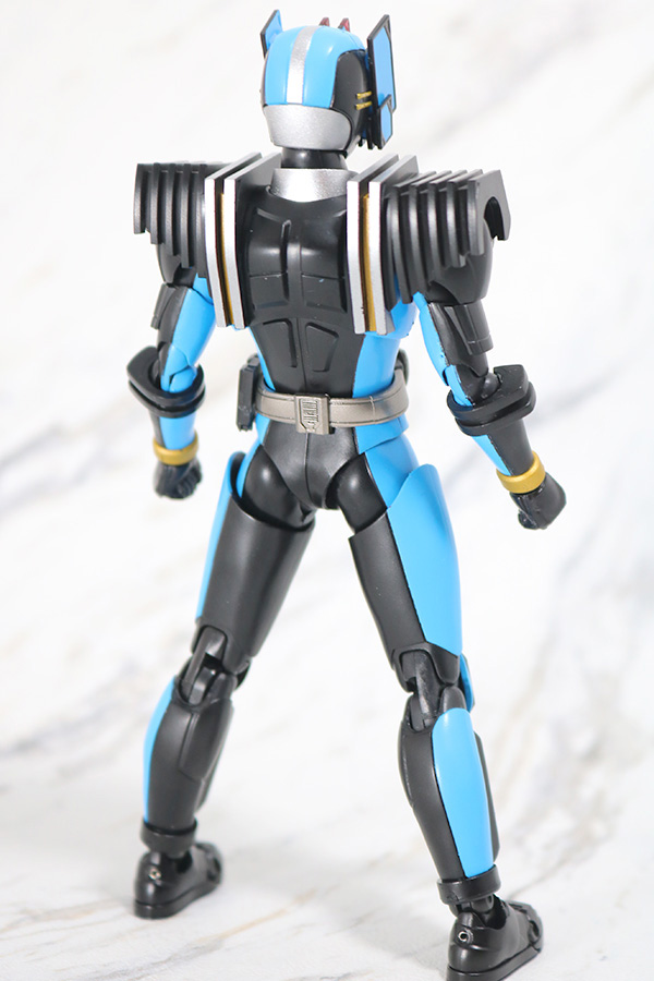 S.H.フィギュアーツ　仮面ライダーディエンド　真骨彫製法　レビュー　全身