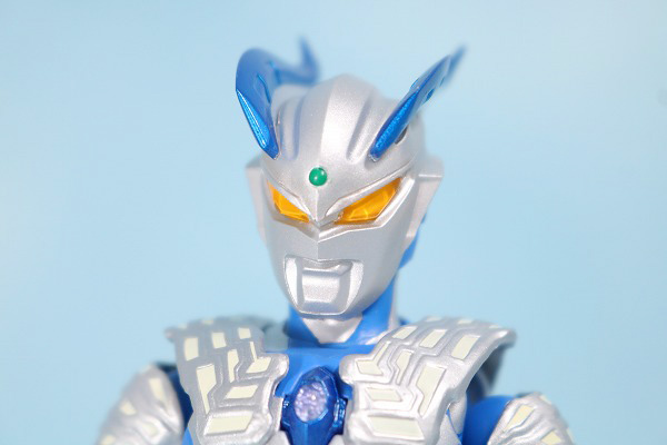 S.H.フィギュアーツ　ルナミラクルゼロ　ウルトラマンゼロ　レビュー　全身