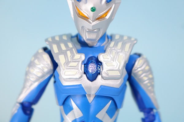 S.H.フィギュアーツ　ルナミラクルゼロ　ウルトラマンゼロ　レビュー　全身