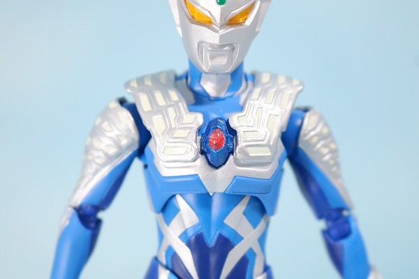 S.H.フィギュアーツ　ルナミラクルゼロ　ウルトラマンゼロ　レビュー　付属品　カラータイマー