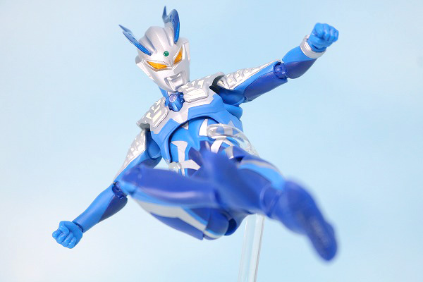 S.H.フィギュアーツ　ルナミラクルゼロ　ウルトラマンゼロ　レビュー　アクション