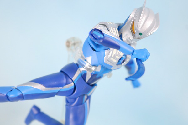 S.H.フィギュアーツ　ルナミラクルゼロ　ウルトラマンゼロ　レビュー　アクション