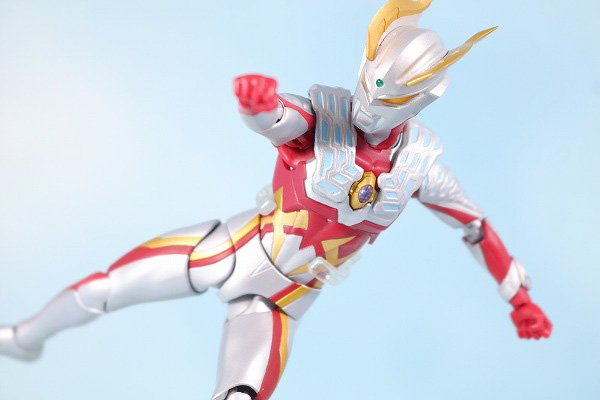 S.H.フィギュアーツ　ストロングコロナゼロ　ウルトラマンゼロ　レビュー　アクション