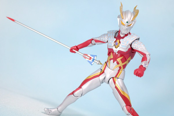 S.H.フィギュアーツ　ストロングコロナゼロ　ウルトラマンゼロ　レビュー　アクション