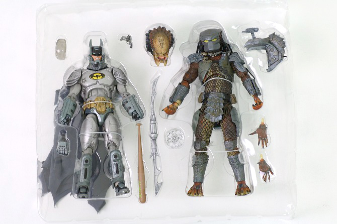 NECA　ネカ　バットマンVSプレデター　SDCC2019限定　プレデター　レビュー　パッケージ