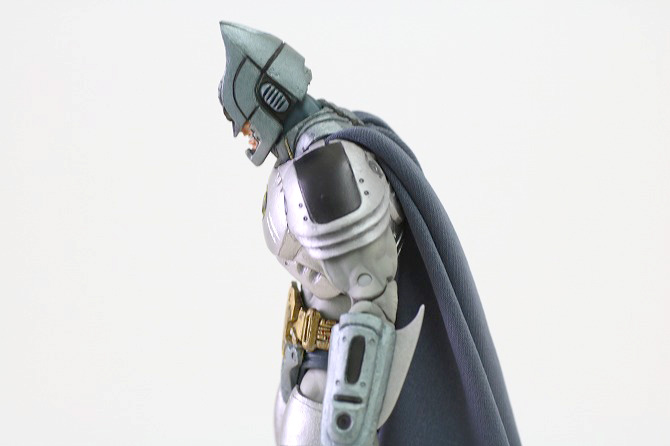 NECA　ネカ　バットマンVSプレデター　SDCC2019限定　バットマン　レビュー　可動範囲