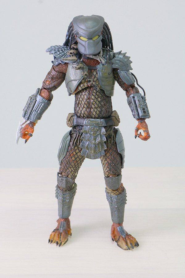 NECA　ネカ　バットマンVSプレデター　SDCC2019限定　プレデター　レビュー　全身