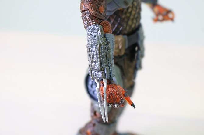 NECA　ネカ　バットマンVSプレデター　SDCC2019限定　プレデター　レビュー　全身