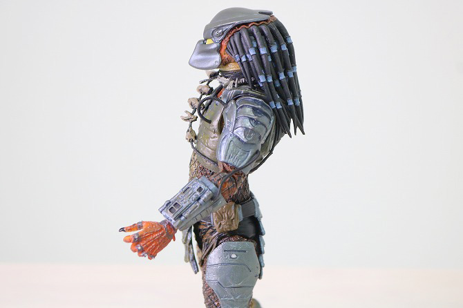 NECA　ネカ　バットマンVSプレデター　SDCC2019限定　プレデター　レビュー　可動範囲