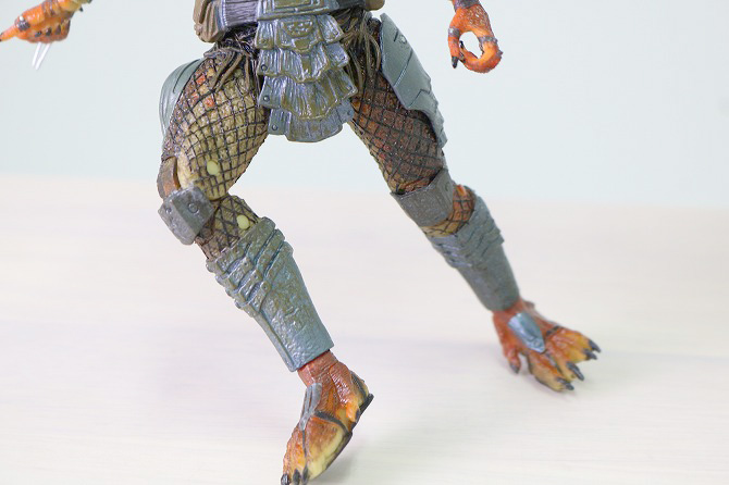 NECA　ネカ　バットマンVSプレデター　SDCC2019限定　プレデター　レビュー　可動範囲