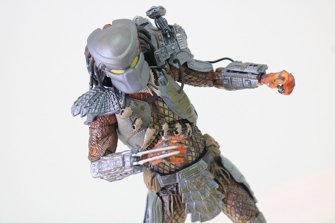 NECA　ネカ　バットマンVSプレデター　SDCC2019限定　プレデター　レビュー　アクション