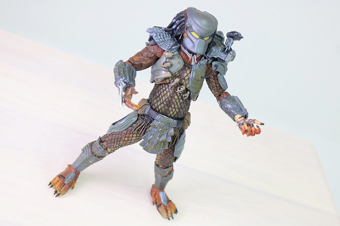 NECA　ネカ　バットマンVSプレデター　SDCC2019限定　プレデター　レビュー　アクション