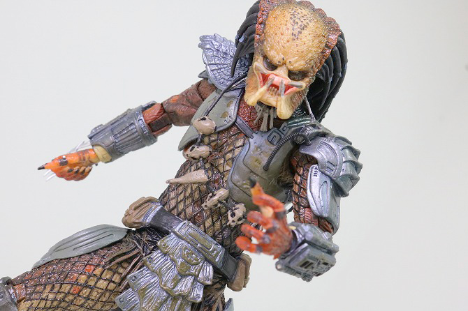 NECA　ネカ　バットマンVSプレデター　SDCC2019限定　プレデター　レビュー　アクション