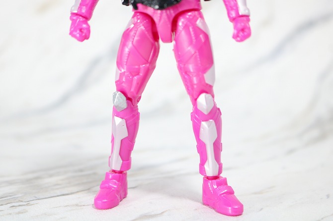 RKF RIDER KICK'S FIGURE　仮面ライダー迅　フライングファルコン　レビュー　全身