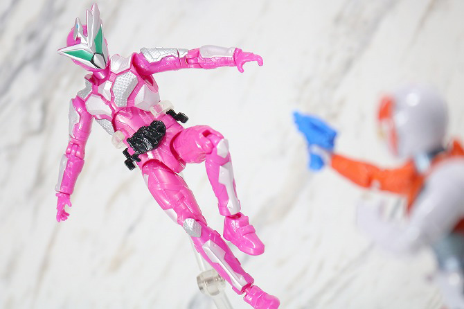 RKF RIDER KICK'S FIGURE　仮面ライダー迅　フライングファルコン　レビュー　アクション　仮面ライダーバルキリー