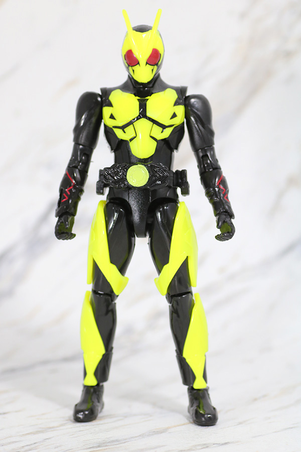 RKF　RIDER KICK'S FIGURE　仮面ライダーゼロワン　ハイブリットライズフィギュア　レビュー　ライジングホッパー　全身