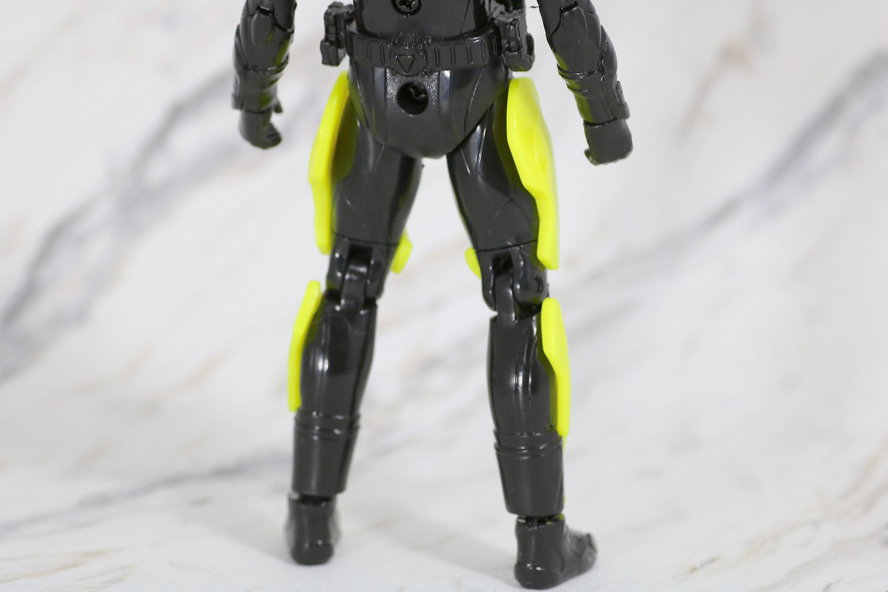 RKF　RIDER KICK'S FIGURE　仮面ライダーゼロワン　ハイブリットライズフィギュア　レビュー　ライジングホッパー　全身