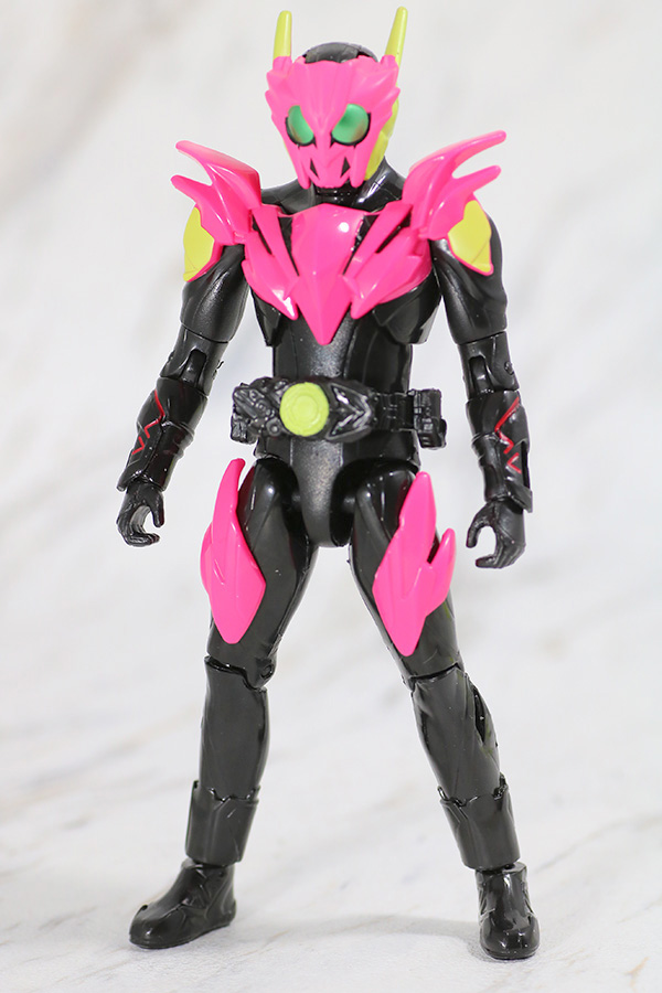 RKF　RIDER KICK'S FIGURE　仮面ライダーゼロワン　ハイブリットライズフィギュア　レビュー　フライングファルコン　全身