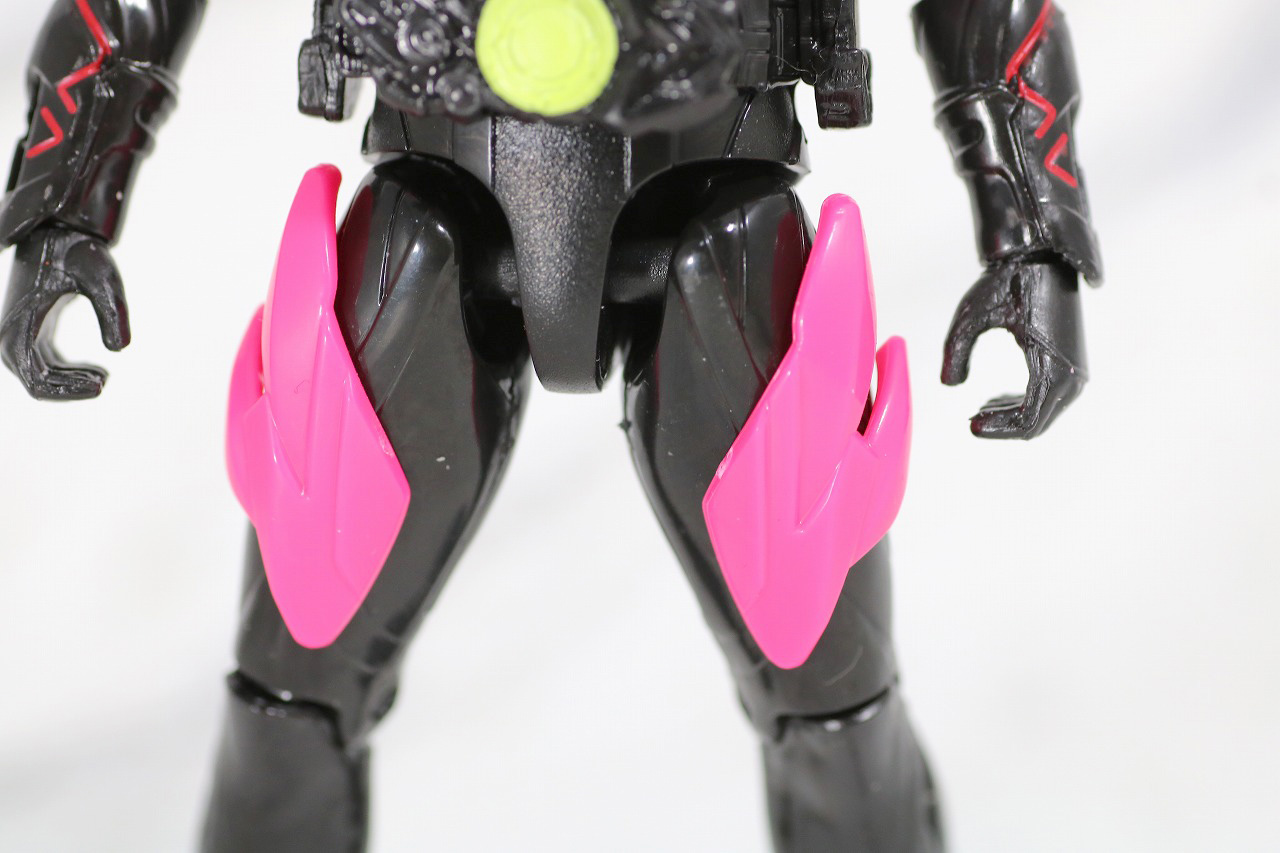 RKF　RIDER KICK'S FIGURE　仮面ライダーゼロワン　ハイブリットライズフィギュア　レビュー　フライングファルコン　全身