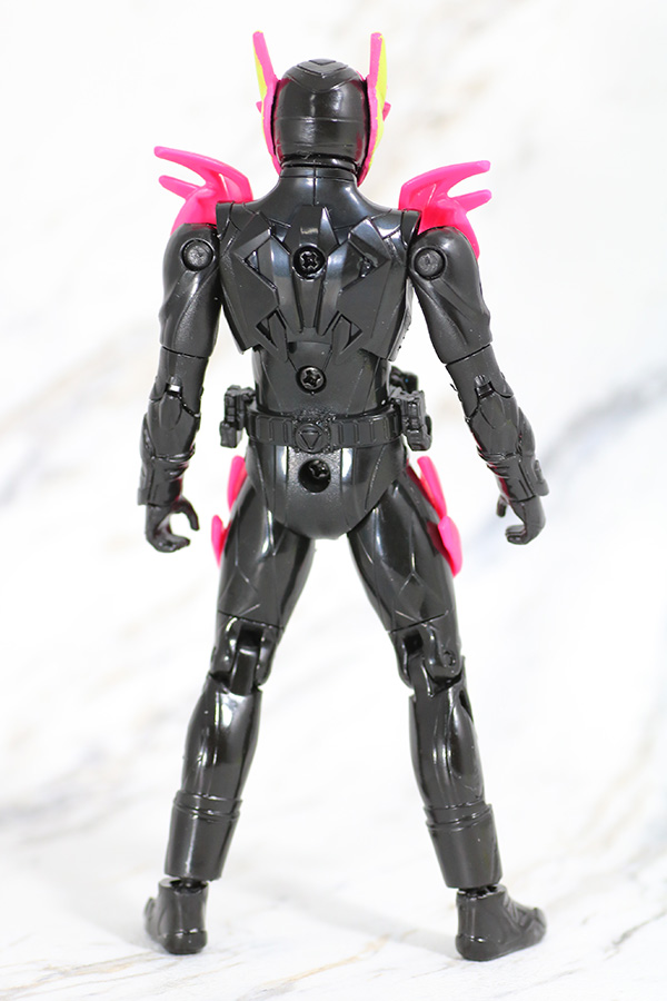 RKF　RIDER KICK'S FIGURE　仮面ライダーゼロワン　ハイブリットライズフィギュア　レビュー　フライングファルコン　全身