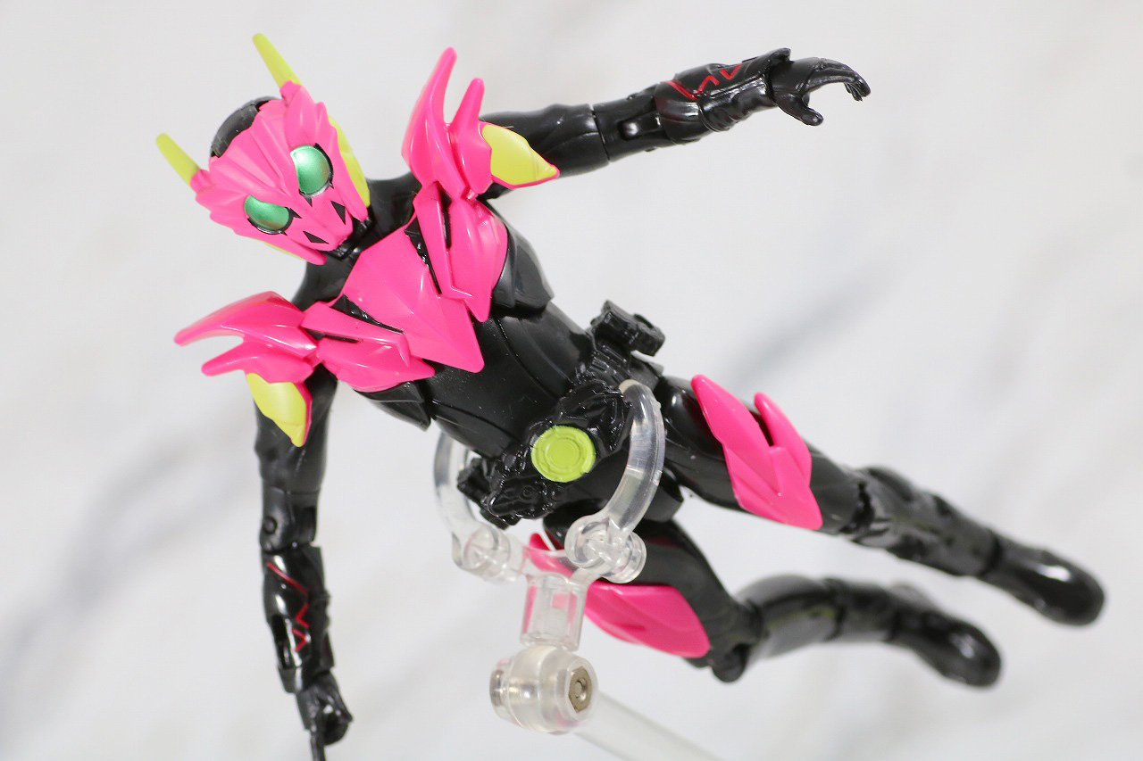 RKF　RIDER KICK'S FIGURE　仮面ライダーゼロワン　ハイブリットライズフィギュア　レビュー　フライングファルコン　アクション