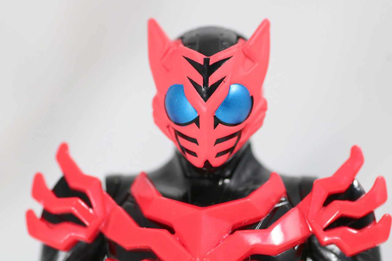 RKF　RIDER KICK'S FIGURE　仮面ライダーゼロワン　ハイブリットライズフィギュア　レビュー　フレイミングタイガー　全身