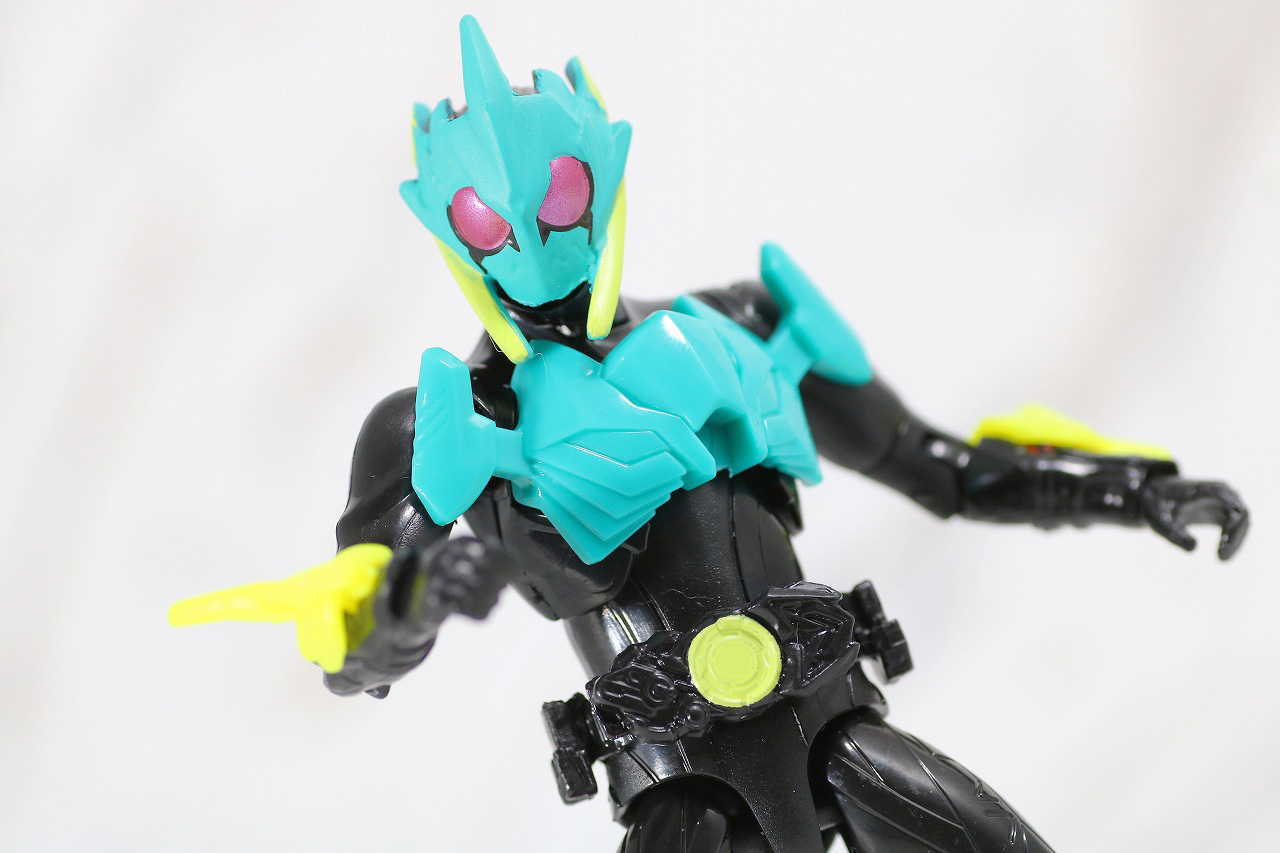 RKF　RIDER KICK'S FIGURE　仮面ライダーゼロワン　ハイブリットライズフィギュア　レビュー　バイティングシャーク　アクション