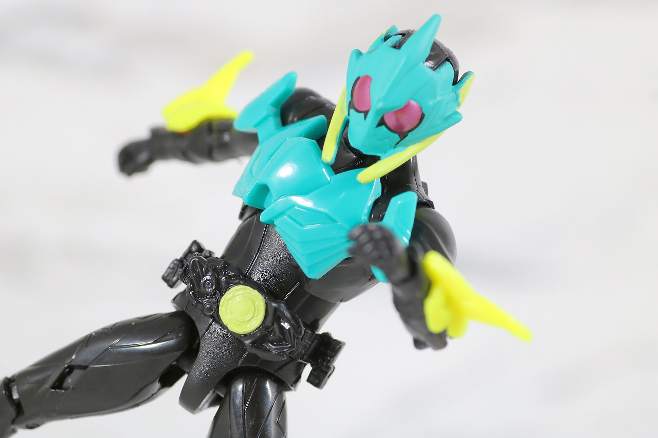 RKF　RIDER KICK'S FIGURE　仮面ライダーゼロワン　ハイブリットライズフィギュア　レビュー　バイティングシャーク　アクション