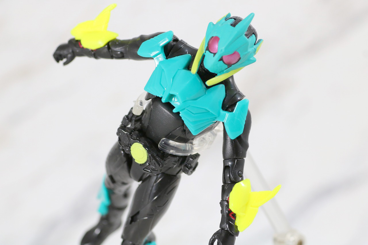 RKF　RIDER KICK'S FIGURE　仮面ライダーゼロワン　ハイブリットライズフィギュア　レビュー　バイティングシャーク　アクション