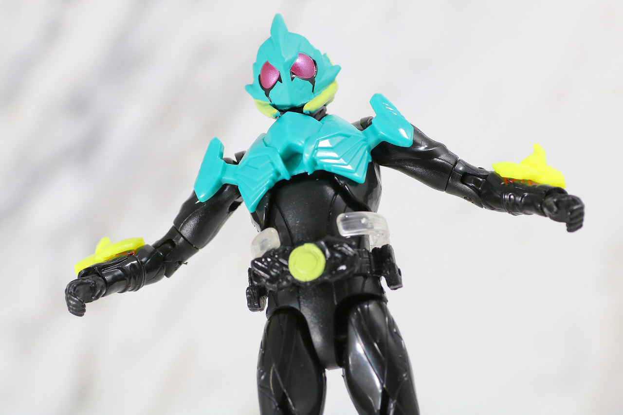 RKF　RIDER KICK'S FIGURE　仮面ライダーゼロワン　ハイブリットライズフィギュア　レビュー　バイティングシャーク　アクション