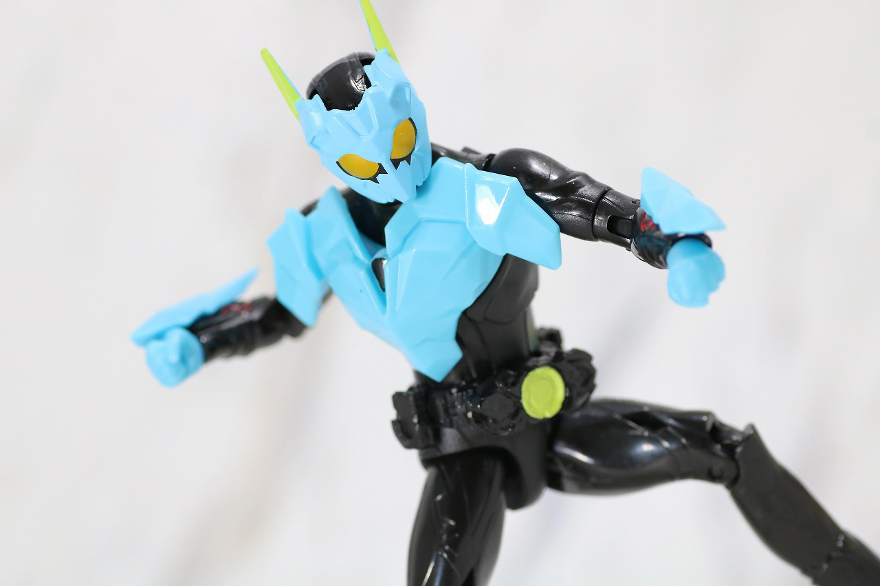 RKF　RIDER KICK'S FIGURE　仮面ライダーゼロワン　ハイブリットライズフィギュア　レビュー　フリージングベアー　アクション