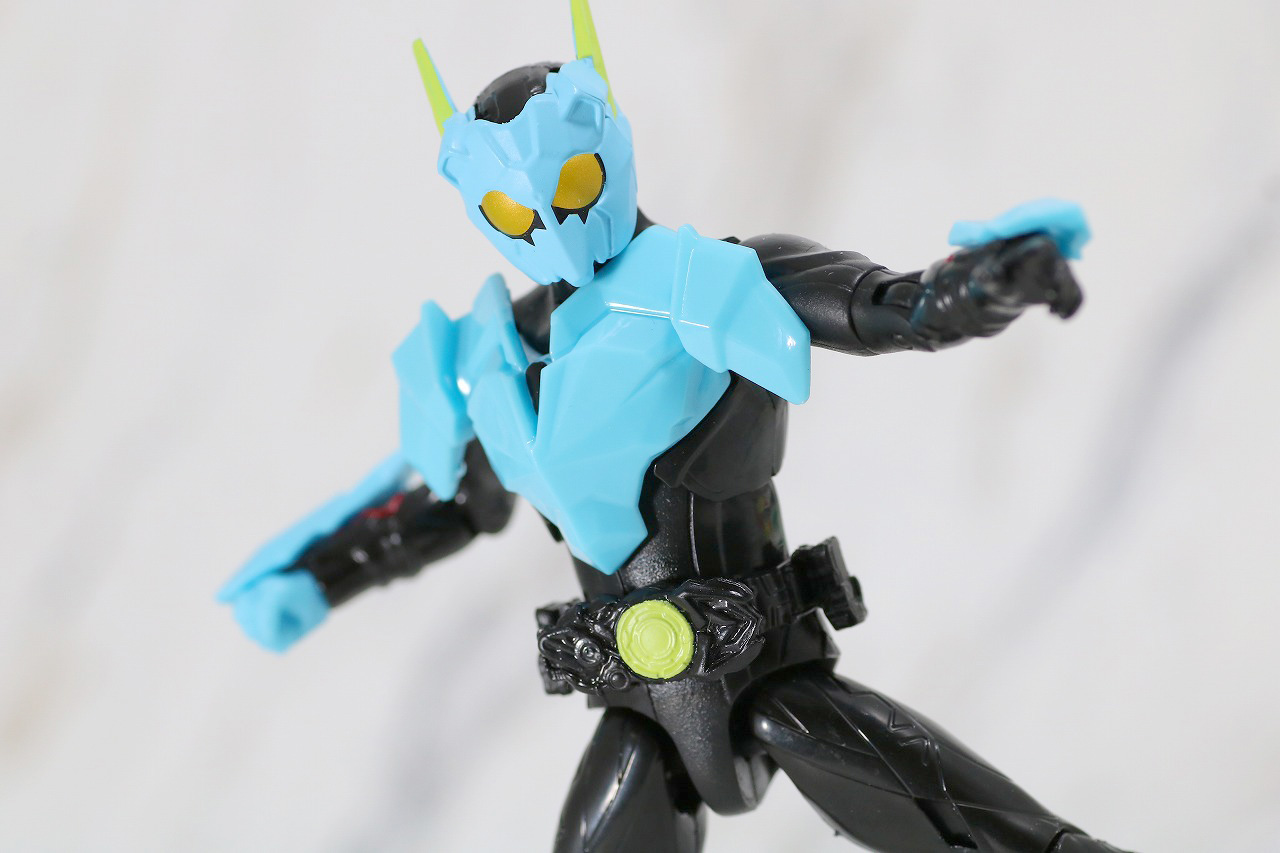 RKF　RIDER KICK'S FIGURE　仮面ライダーゼロワン　ハイブリットライズフィギュア　レビュー　フリージングベアー　アクション