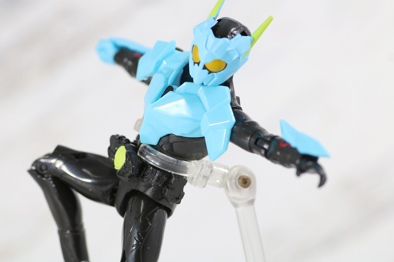 RKF　RIDER KICK'S FIGURE　仮面ライダーゼロワン　ハイブリットライズフィギュア　レビュー　フリージングベアー　アクション