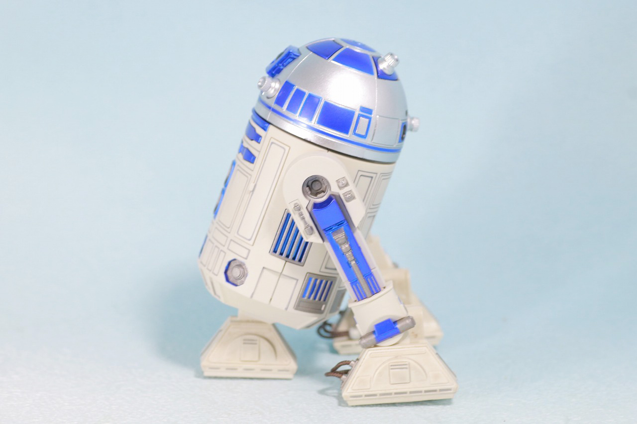 S.H.フィギュアーツ　R2-D2　（A NEW HOPE）　レビュー　全身