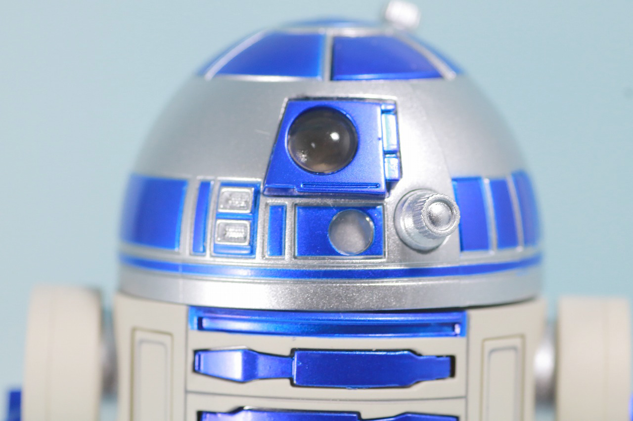 S.H.フィギュアーツ　R2-D2　（A NEW HOPE）　レビュー　全身