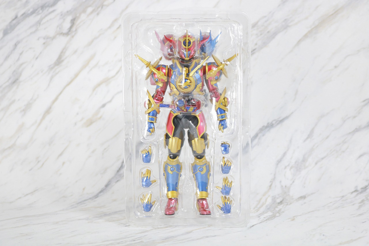 S.H.フィギュアーツ　仮面ライダーエボル　レビュー　パケージ