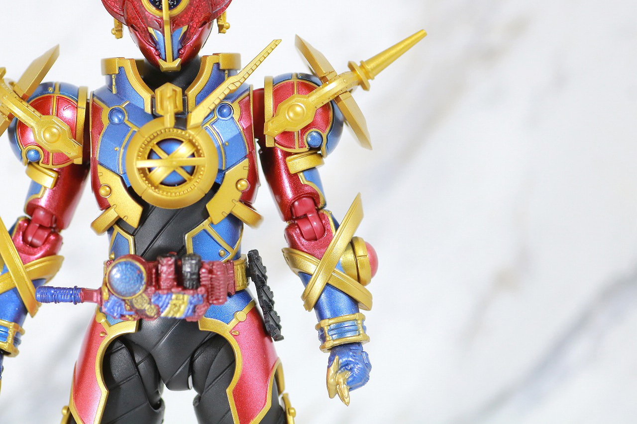 S.H.フィギュアーツ　仮面ライダーエボル　レビュー　全身