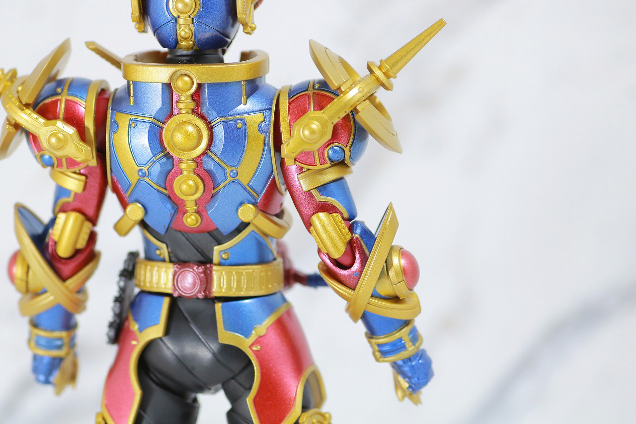 S.H.フィギュアーツ　仮面ライダーエボル　レビュー　全身