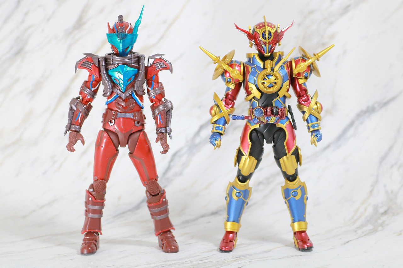 S.H.フィギュアーツ　仮面ライダーエボル　レビュー　全身