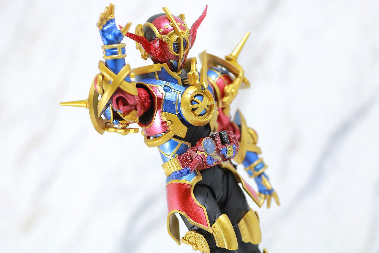 S.H.フィギュアーツ　仮面ライダーエボル　レビュー　アクション　フェーズ1　エボルコブラ