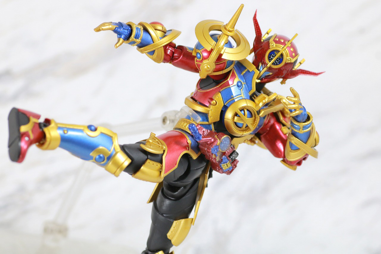 S.H.フィギュアーツ　仮面ライダーエボル　レビュー　アクション　フェーズ1　エボルコブラ