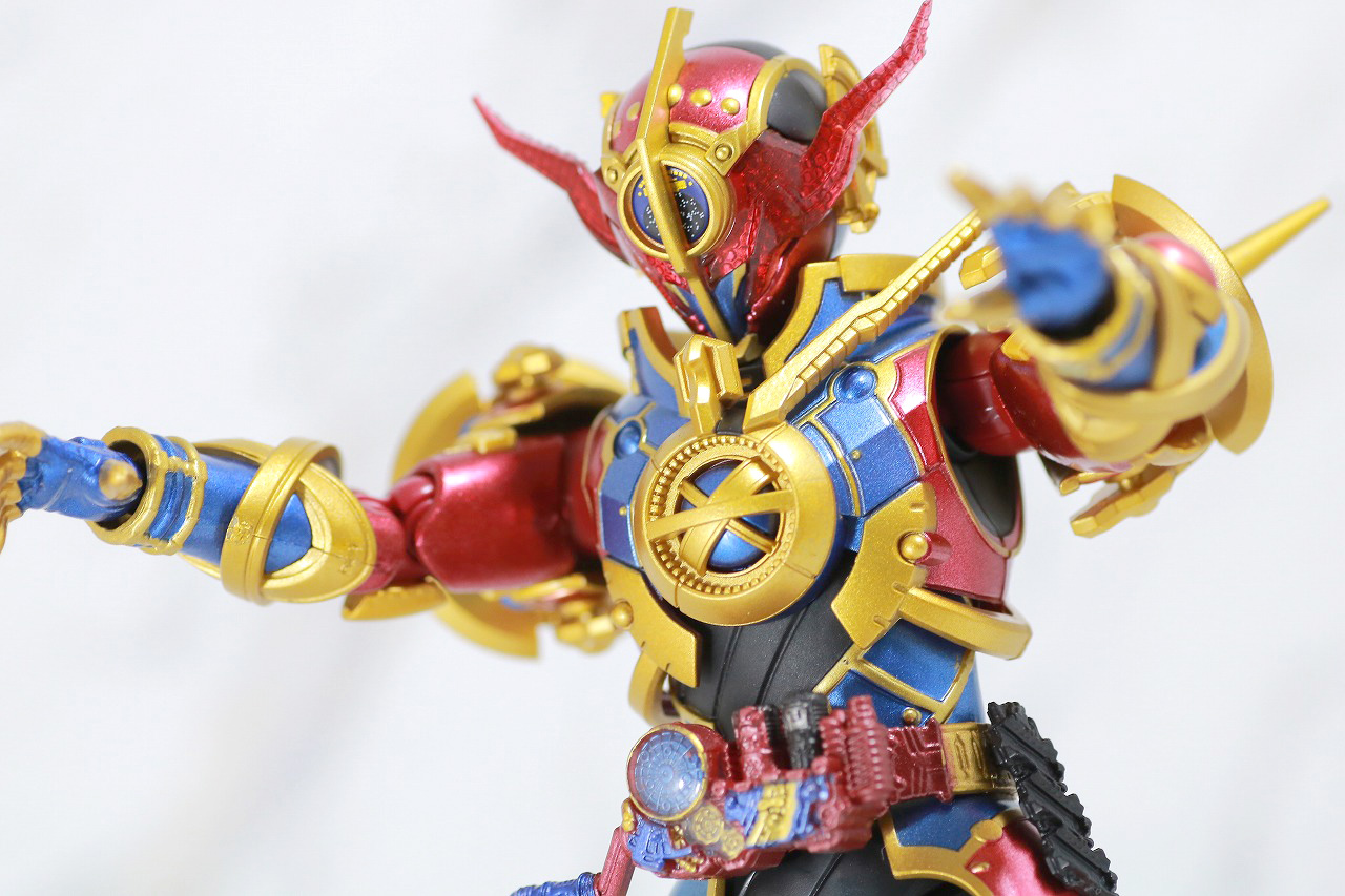 S.H.フィギュアーツ　仮面ライダーエボル　レビュー　アクション　フェーズ1　エボルコブラ