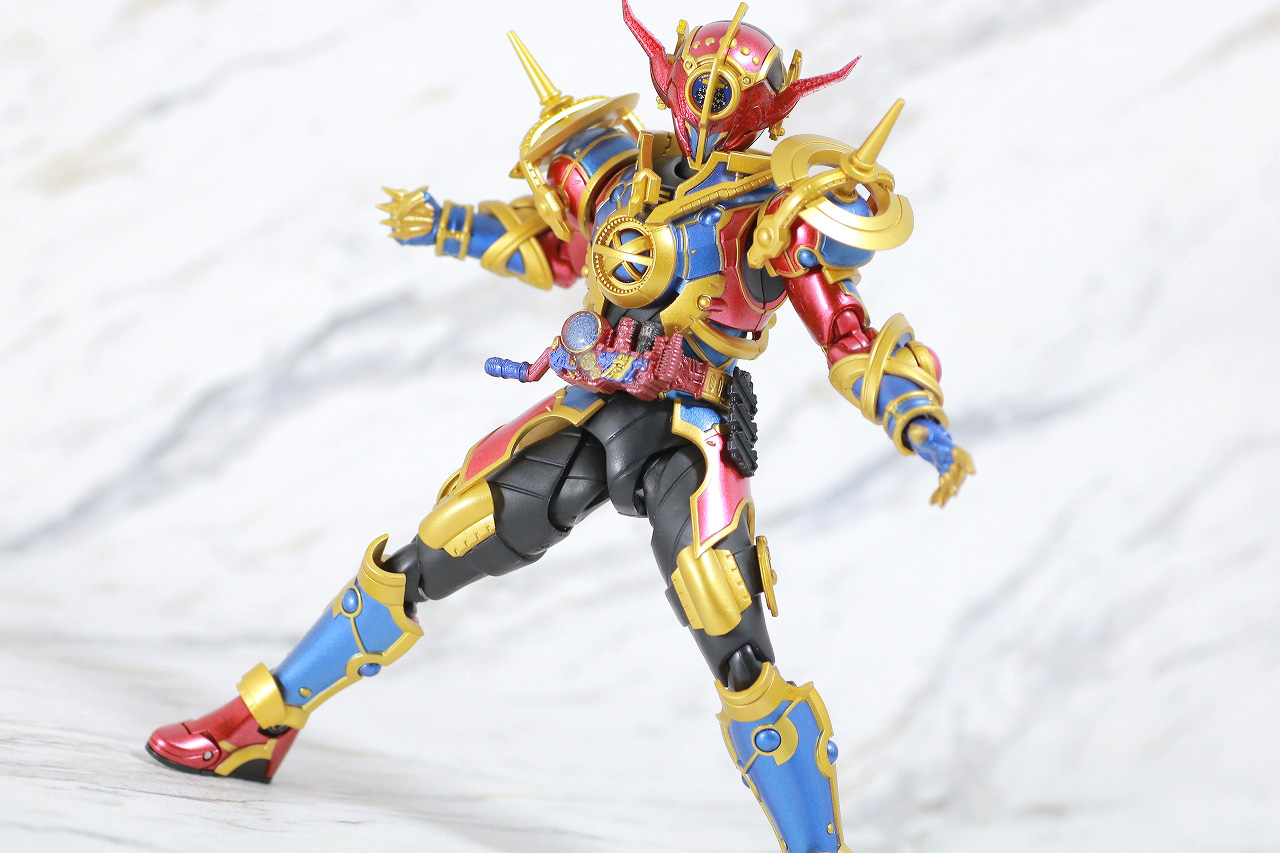 S.H.フィギュアーツ　仮面ライダーエボル　レビュー　アクション　フェーズ1　エボルコブラ