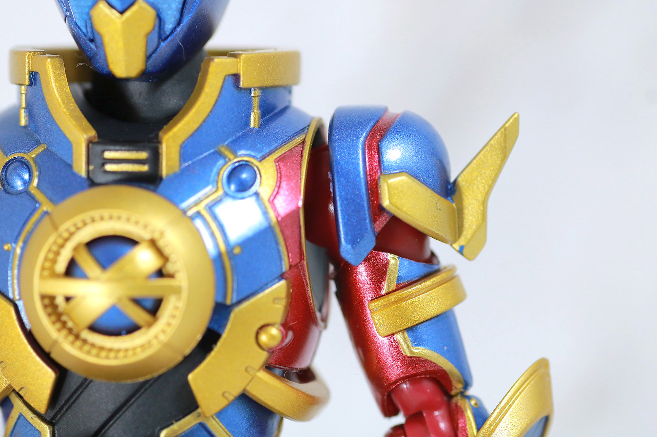 S.H.フィギュアーツ　仮面ライダーエボル　レビュー　付属品　フェーズ2　エボルドラゴン　全身