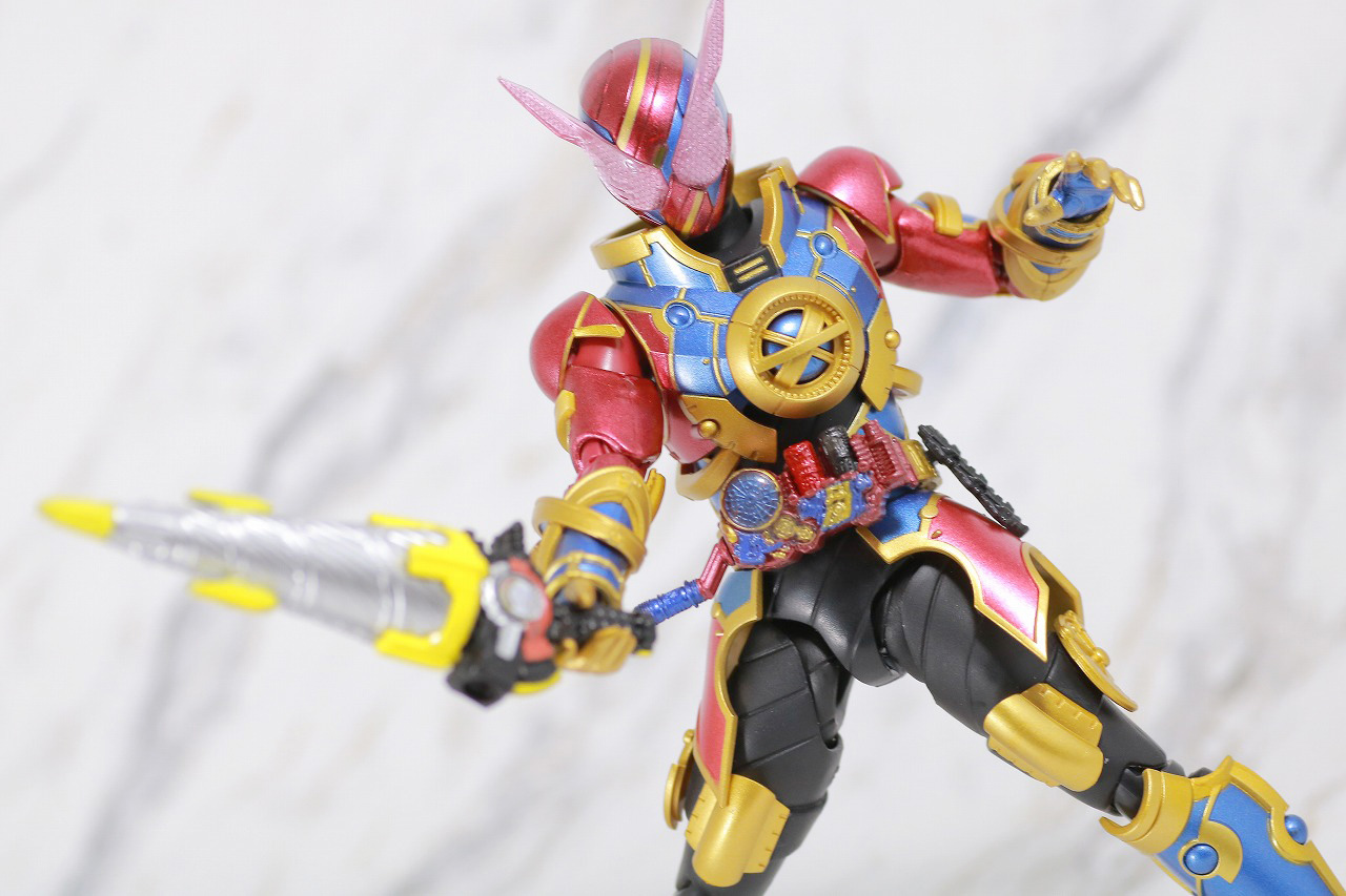 S.H.フィギュアーツ　仮面ライダーエボル　レビュー　アクション　フェーズ3　エボルラビット