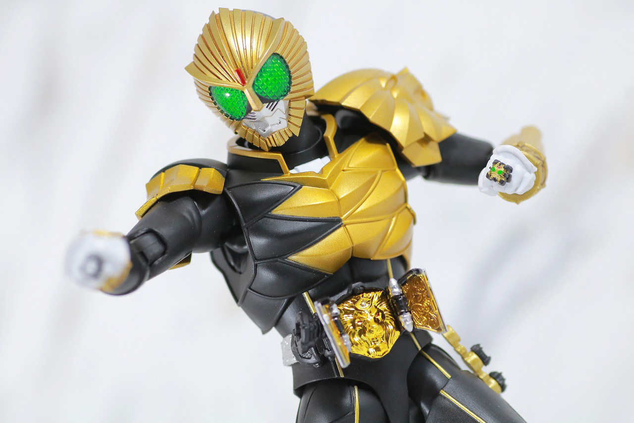 S.H.フィギュアーツ　仮面ライダービースト　真骨彫製法　レビュー　アクション