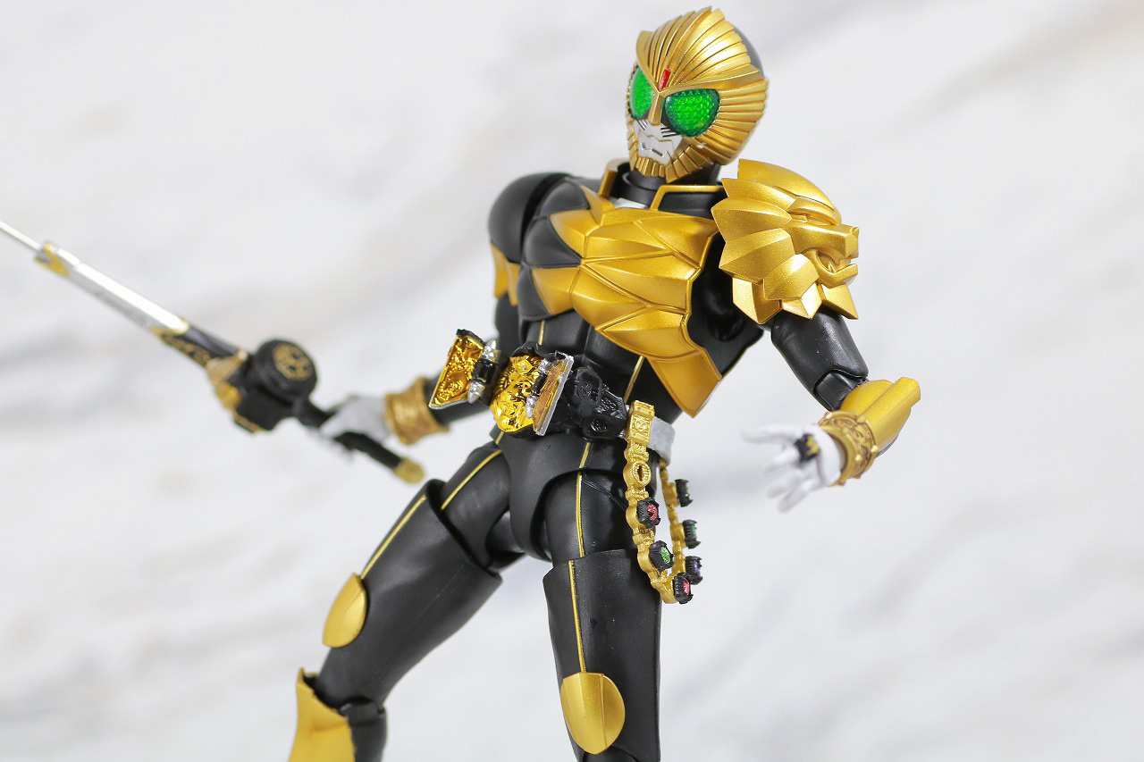 S.H.フィギュアーツ　仮面ライダービースト　真骨彫製法　レビュー　アクション