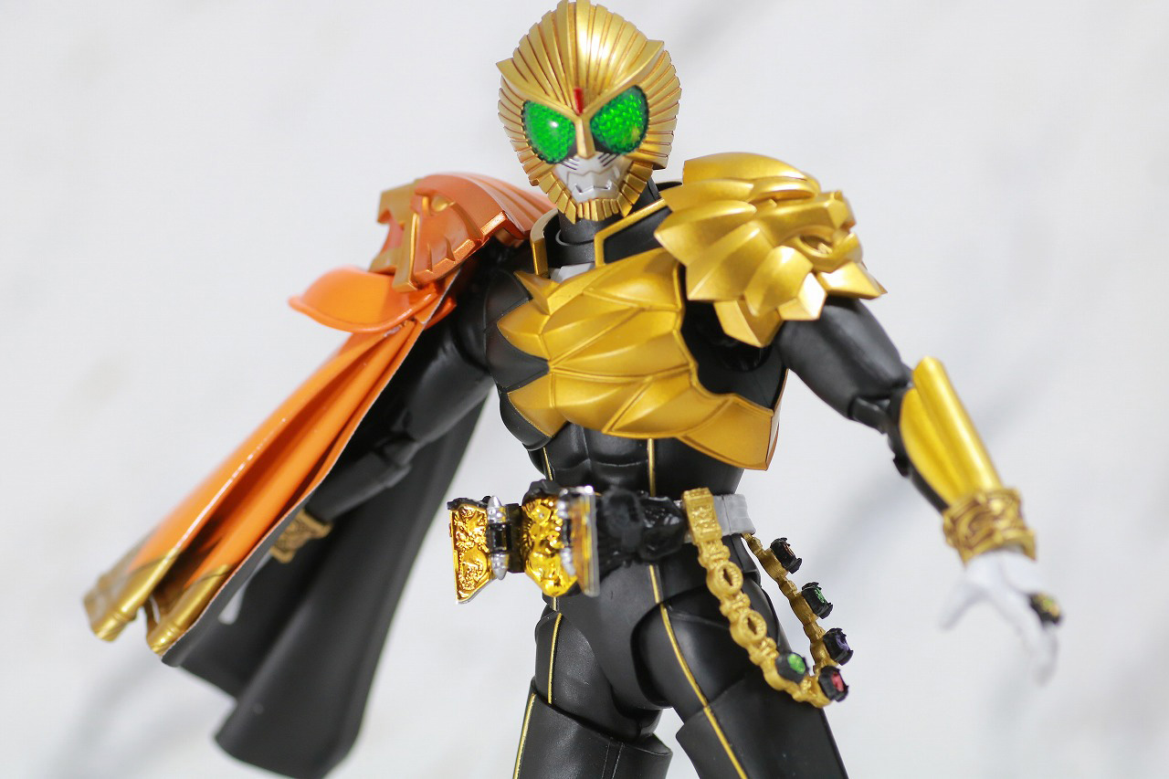 S.H.フィギュアーツ　仮面ライダービースト　マントセット　真骨彫製法　レビュー　アクション　ファルコン